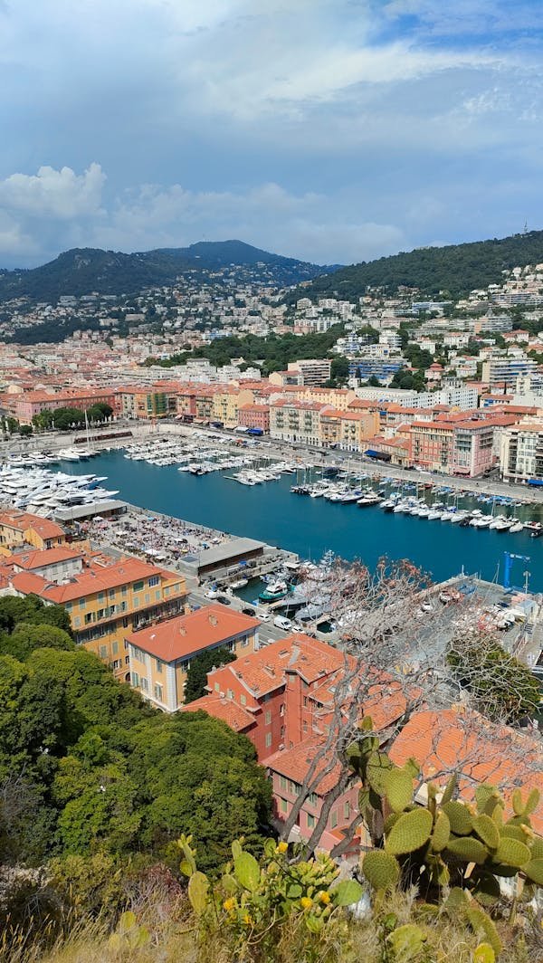 Your guide to winter real estate agency in Nice, France